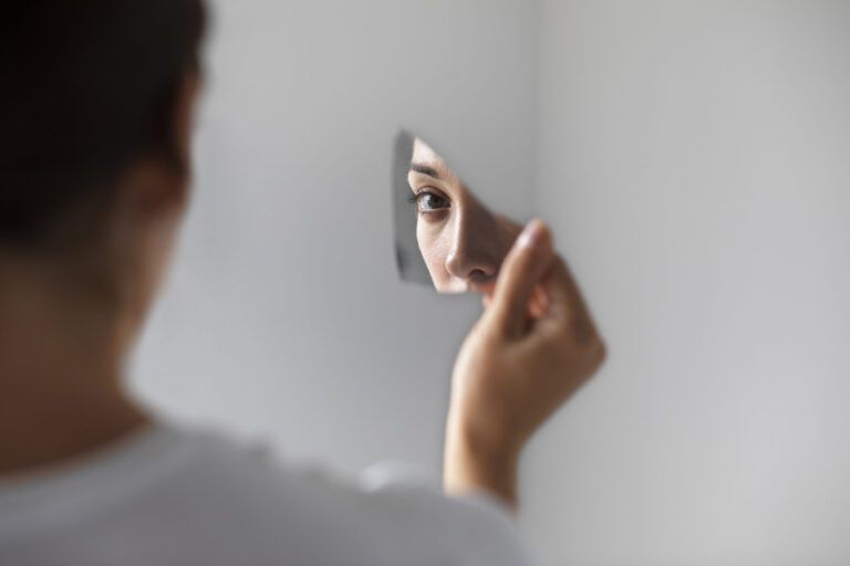Gestalt y emociones: identificar y liberar las heridas emocionales